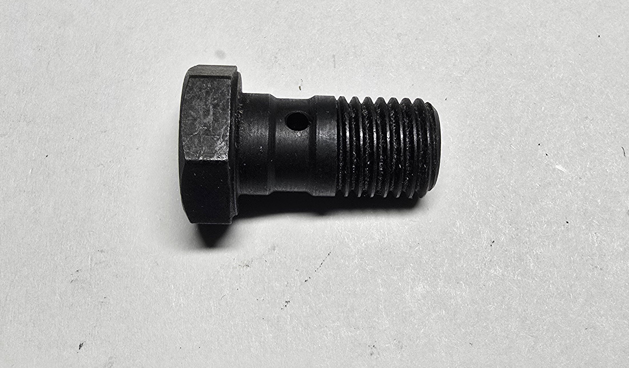 Žarnelės prijungimo varžtas Diam. ø 10x1,25 Black Line